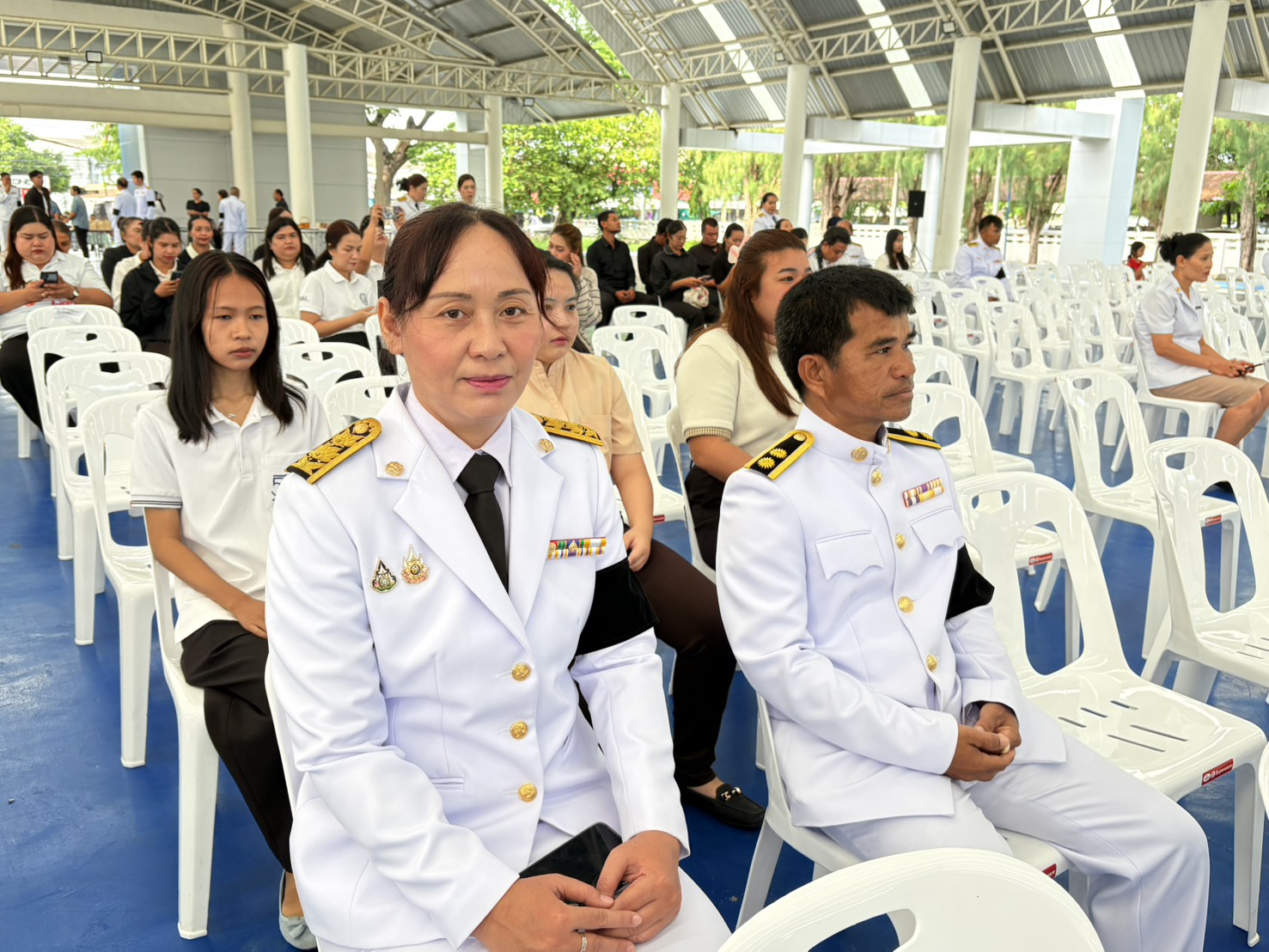 title - วันเสาร์ที่ 30 พฤษภาคม 2569 นายประเสริฐ กาญจนเกียรติกุล ปฏิรูปที่ดินจังหวัดบุรีรัมย์ มอบหมายให้เจ้าหน้าที่กลุ่มยุทธศาสตร์และการปฏิรูปที่ดิน ส.ป.ก.บุรีรัมย์ ร่วมพิธีสวดพระพุทธมนต์ พิธีทำบุญตักบาตรถวายพระราชกุศล พิธีวางพวงมาลาและถวายราชสดุดี เนื่องในรัฐพิธีวันที่ระลึก พระบาทสมเด็จพระปกเกล้าเจ้าอยู่หัว จังหวัดบุรีรัมย์